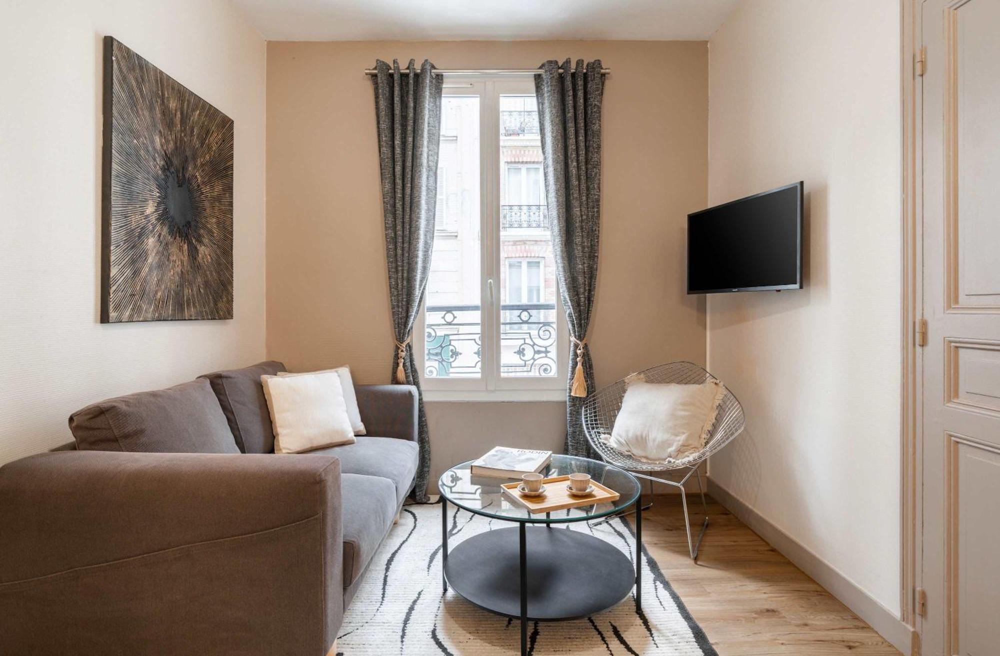 Family Apartment In Paris Ngoại thất bức ảnh
